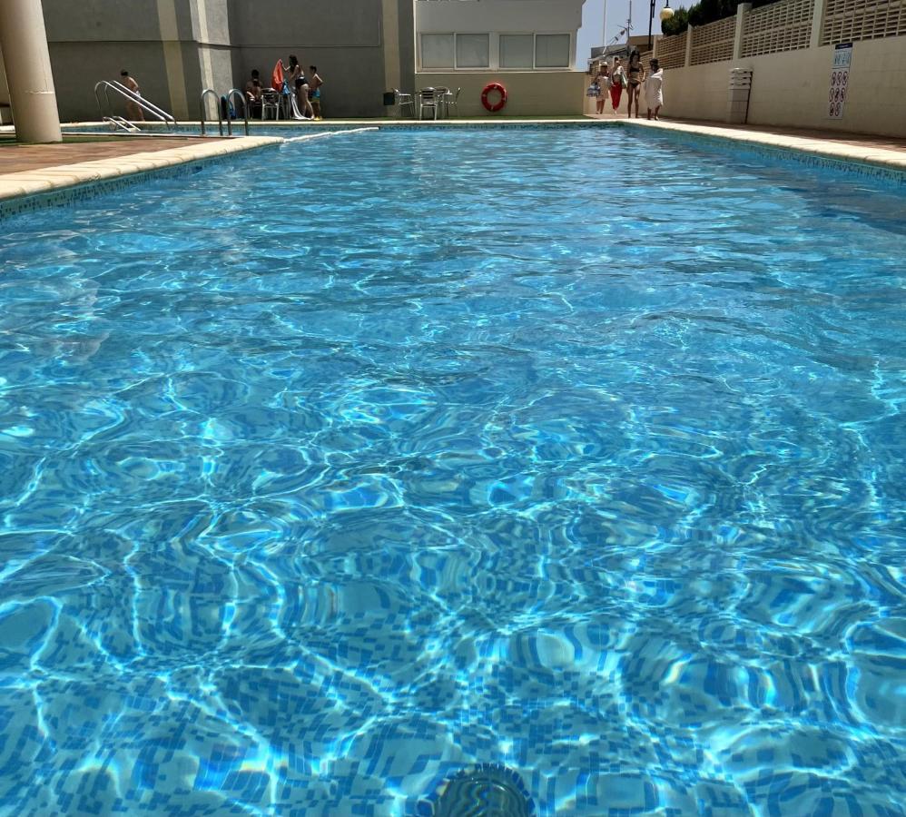 Primera Linea Con Piscina En Calp Exterior foto