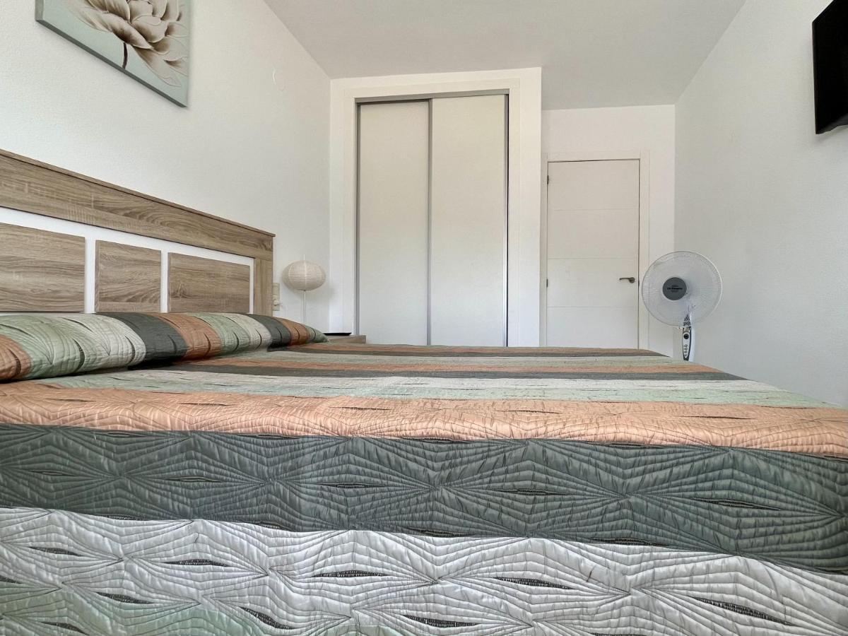 Primera Linea Con Piscina En Calp Exterior foto