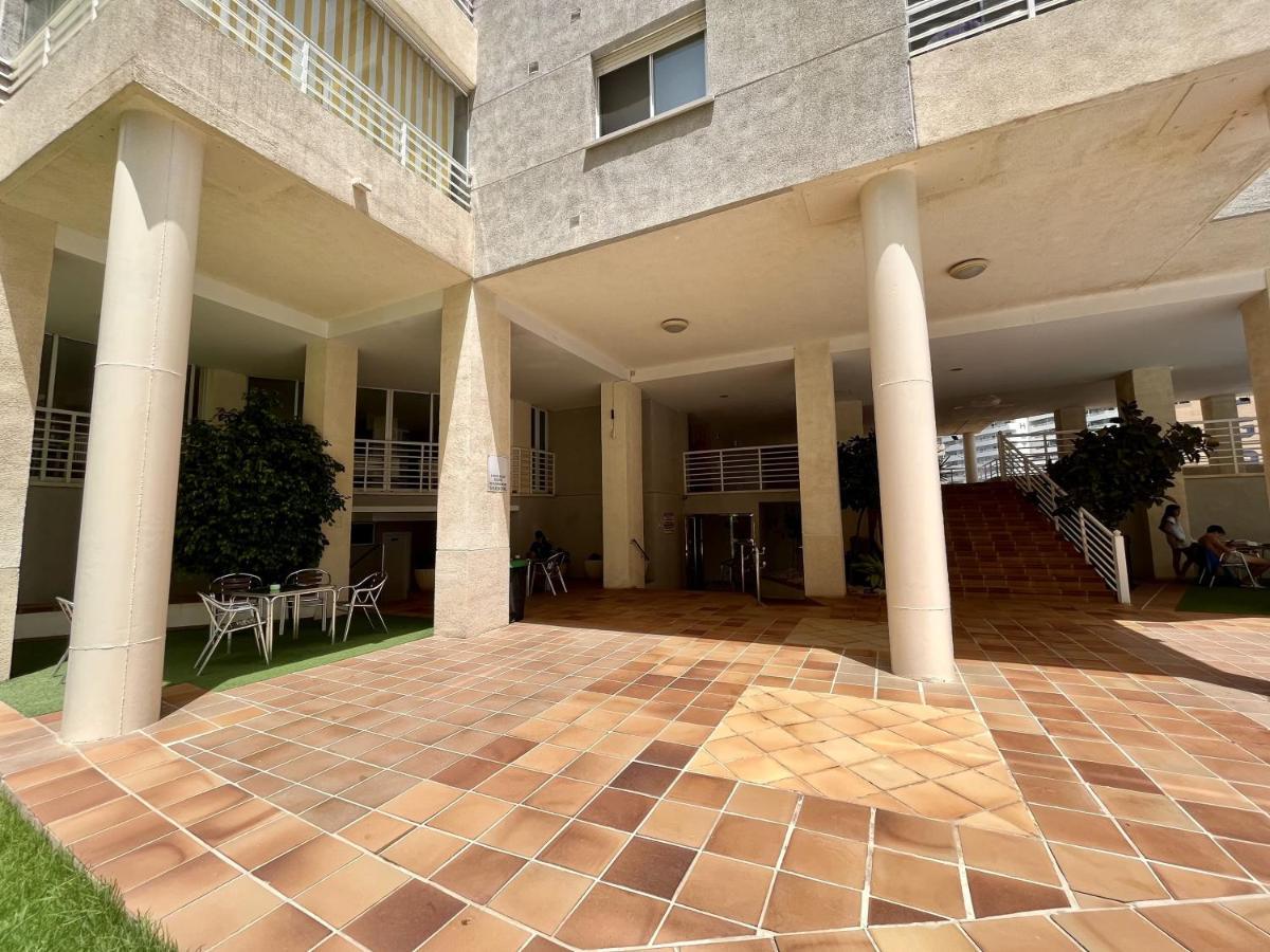 Primera Linea Con Piscina En Calp Exterior foto