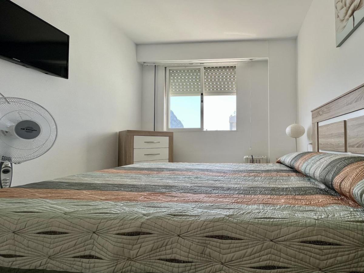 Primera Linea Con Piscina En Calp Exterior foto