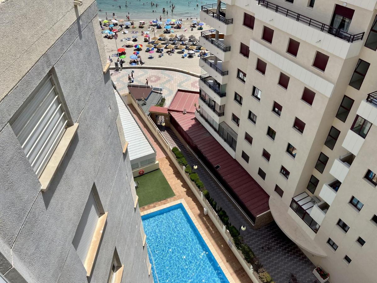 Primera Linea Con Piscina En Calp Exterior foto