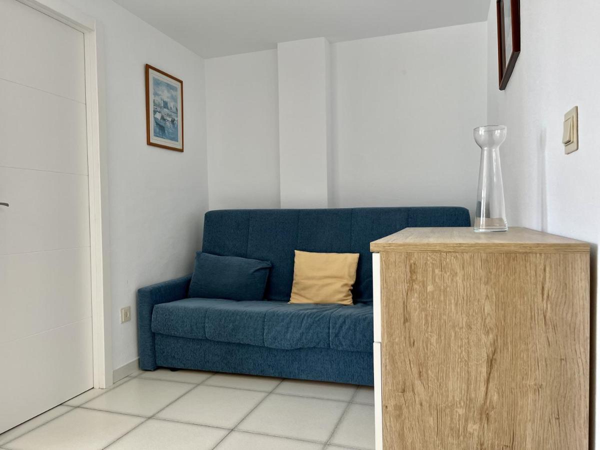 Primera Linea Con Piscina En Calp Exterior foto